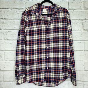 GAP plaid flannel button up long sleeve shacket